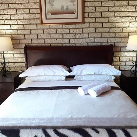 Die Plasie On-Suite Rooms Hartbeespoort Exteriör bild