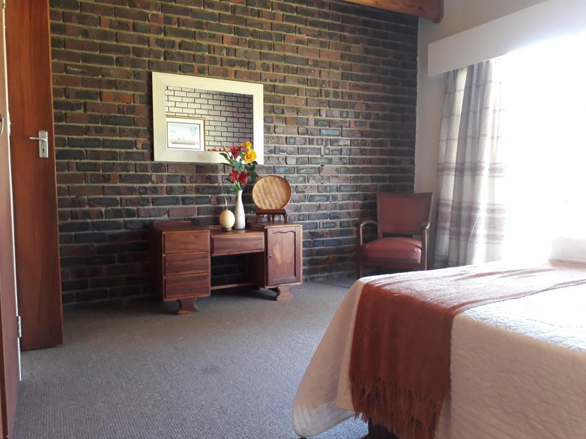 Die Plasie On-Suite Rooms Hartbeespoort Exteriör bild